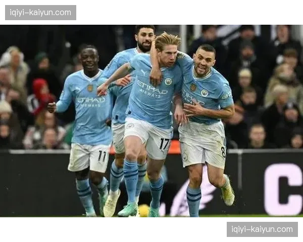 太阳步行者对攻战战术逻辑：进攻火力对决防守短板